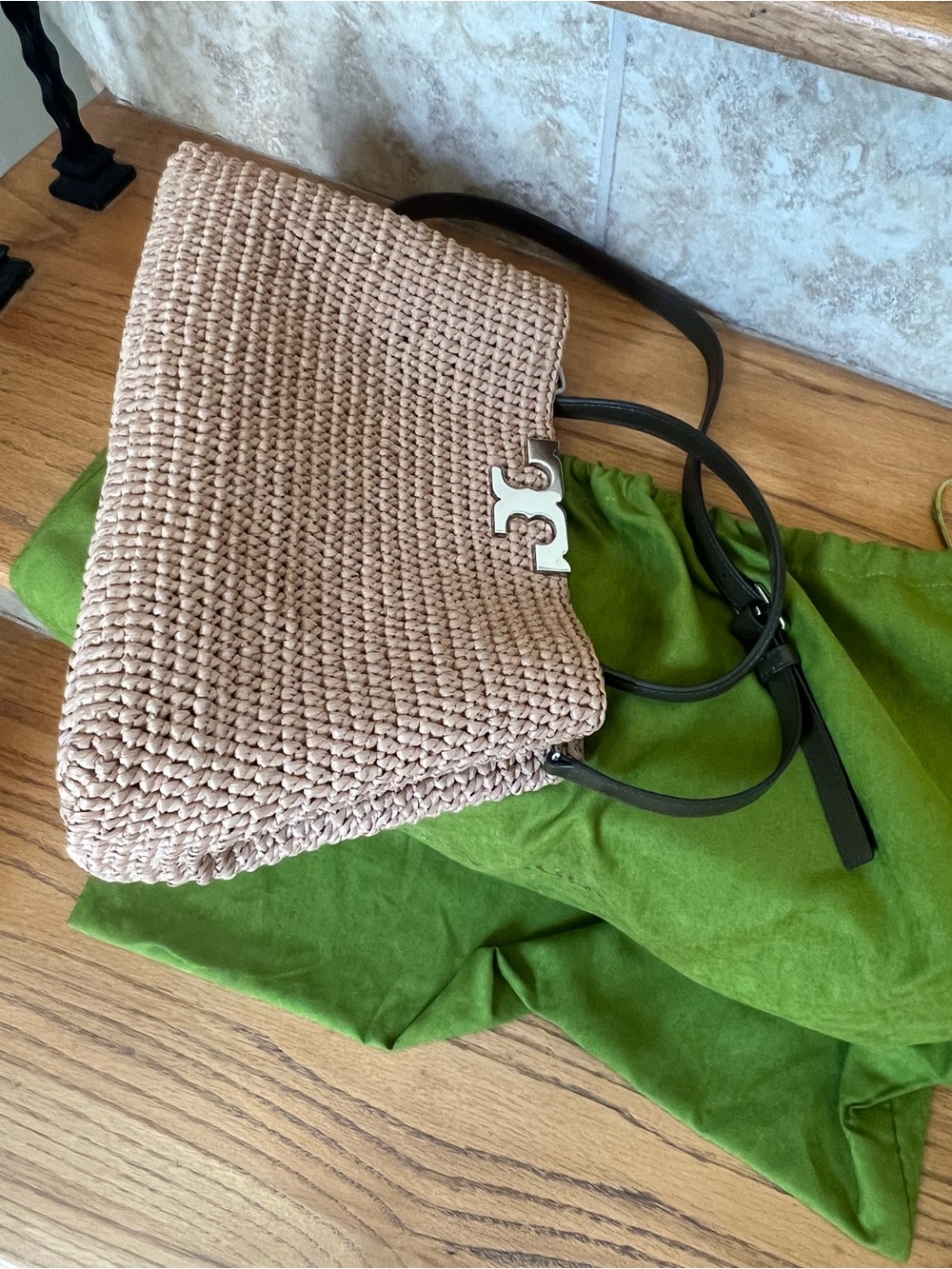 Tory Burch Eleanor Hand Crochet Raffia Bag Honey Comb Color! - Picture 6 of 10